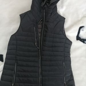 Stormtech Performance vest with hood